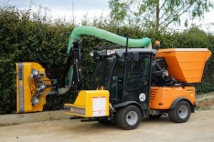 FENTONS OF BOURNE APPOINTED UK DISTRIBUTOR OF BECX HEDGE CUTTING & WEED CONTROL PRODUCTS